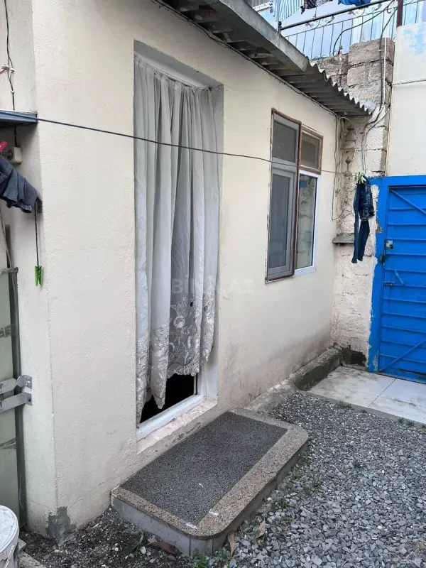 Kirayə verilir 1 otaqlı həyət evi 16 m²