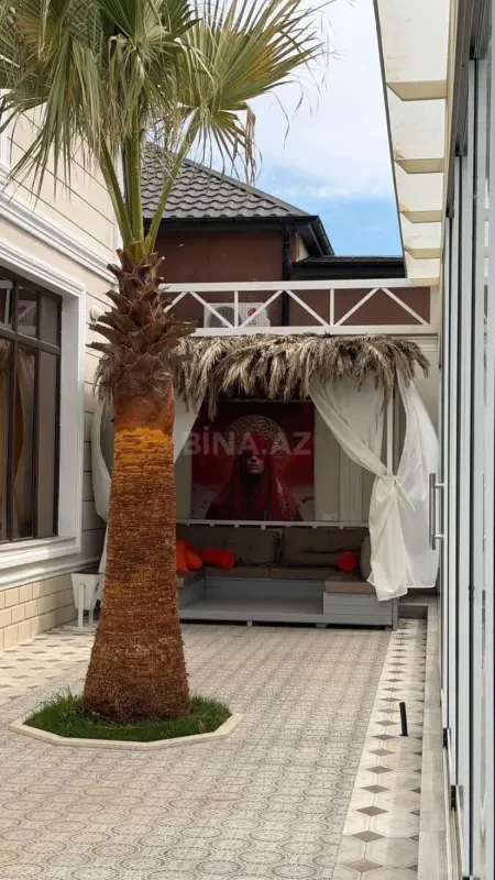 Kirayə verilir 5 otaqlı həyət evi 200 m²