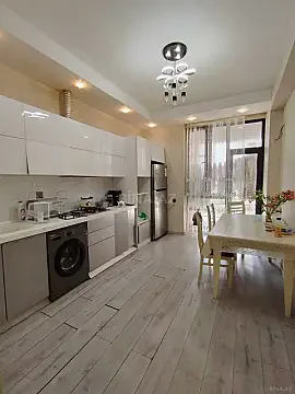 Kirayə verilir 3 otaqlı mənzil 100 m² — Bakı, Nəsimi 3 otaq 100.00 m²