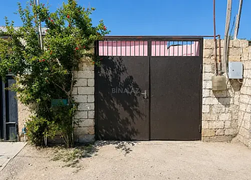 Satılır 2 otaqlı həyət evi 70 m² — Bakı, Binəqədi 2 otaq 70.00 m²
