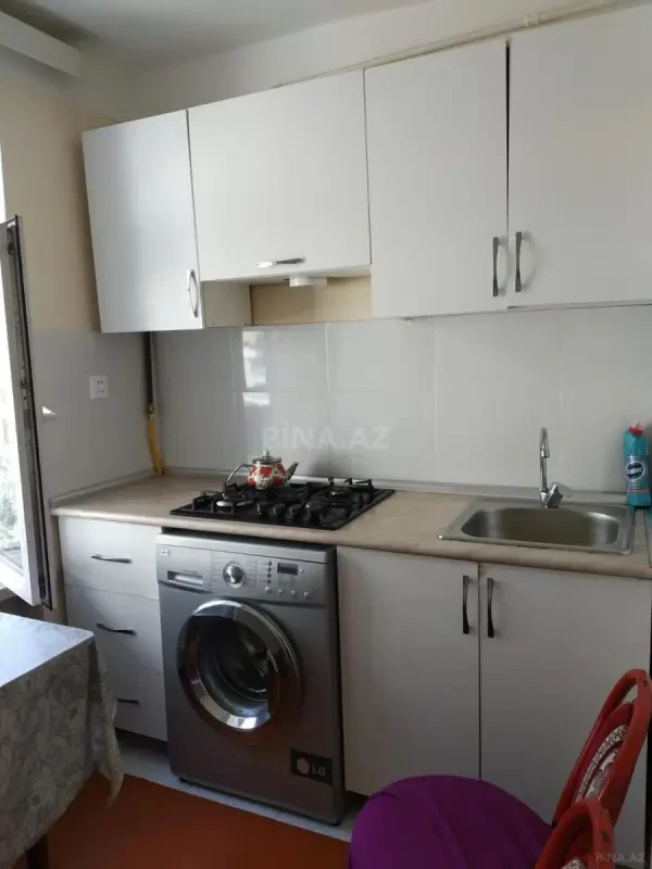 Kirayə verilir 2 otaqlı mənzil 65 m²