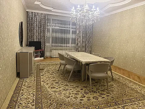 Kirayə verilir 3 otaqlı mənzil 100 m² — Bakı 3 otaq 100.00 m²