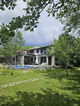 Kirayə verilir 5 otaqlı həyət evi 255 m² — İsmayıllı 5 otaq 255.00 m²