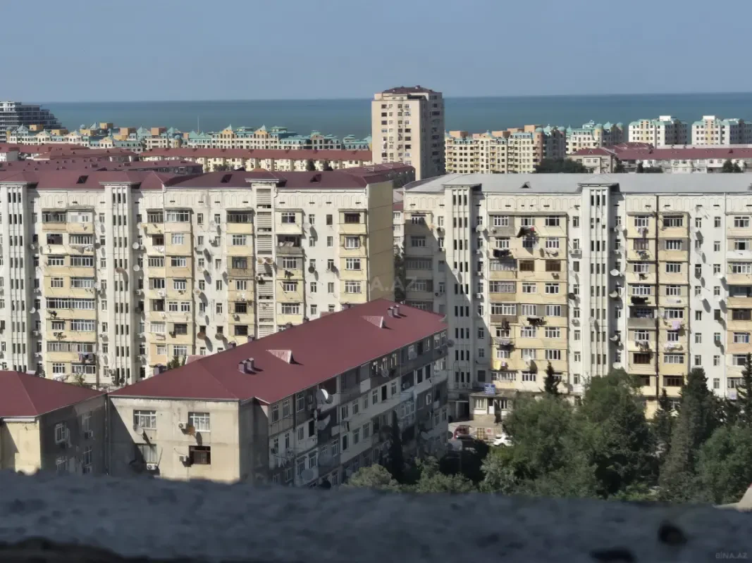 Kirayə verilir 2 otaqlı mənzil 70 m²