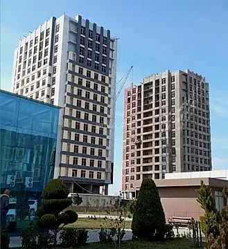 Kirayə verilir 3 otaqlı mənzil 160 m² — Bakı 3 otaq 160.00 m²
