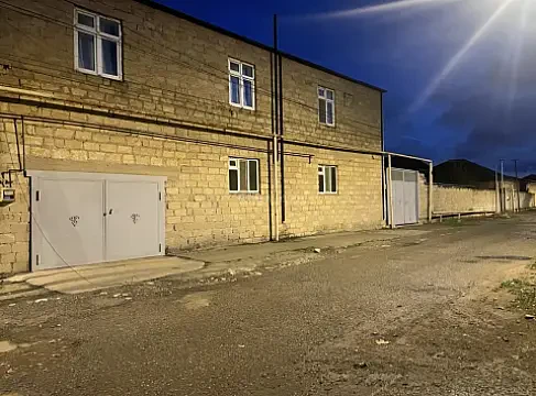 Kirayə verilir obyekt 400 m² — Bakı, Novxanı 400.00 m²