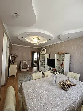Satılır 5 otaqlı mənzil 130 m² — Bakı, Yeni Günəşli 5 otaq 130.00 m²