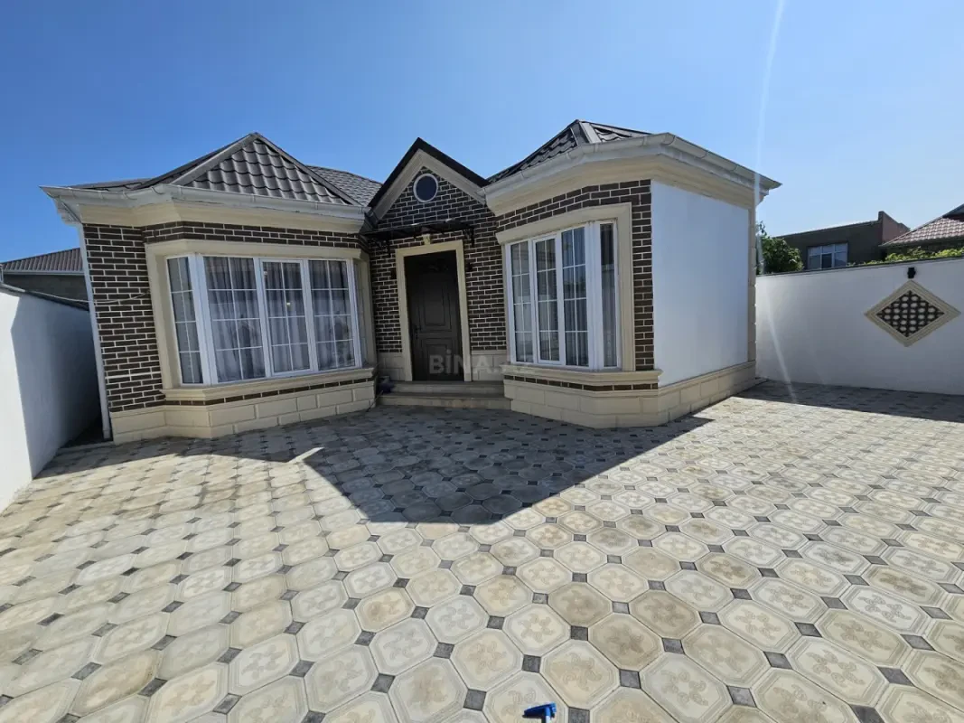 Satılır 4 otaqlı həyət evi 110 m²