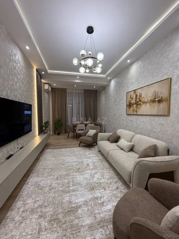 Kirayə verilir 2 otaqlı mənzil 75 m²
