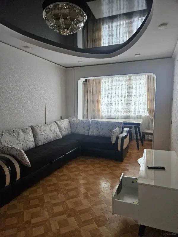 Kirayə verilir 4 otaqlı mənzil 100 m²
