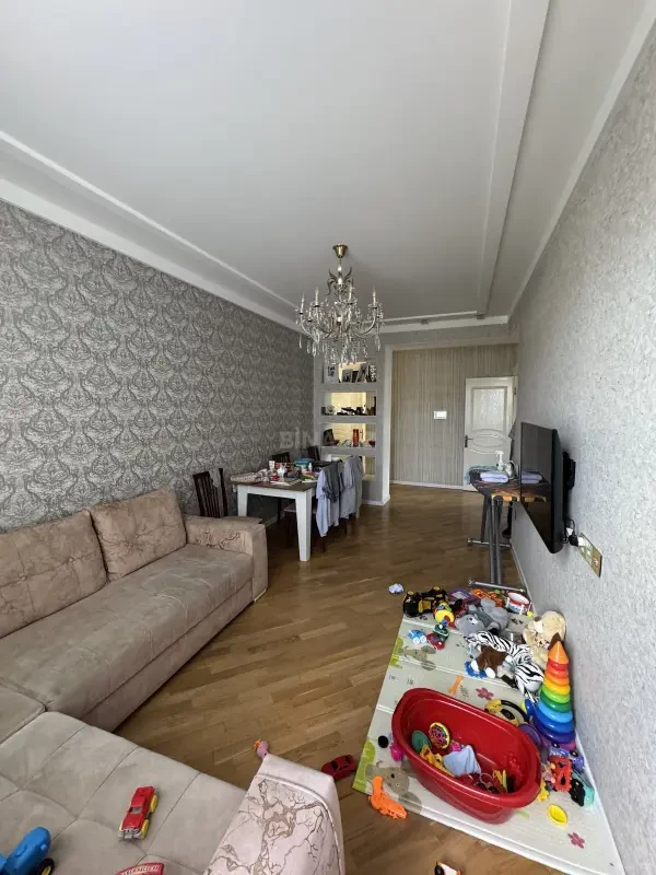 Satılır 3 otaqlı mənzil 90 m²