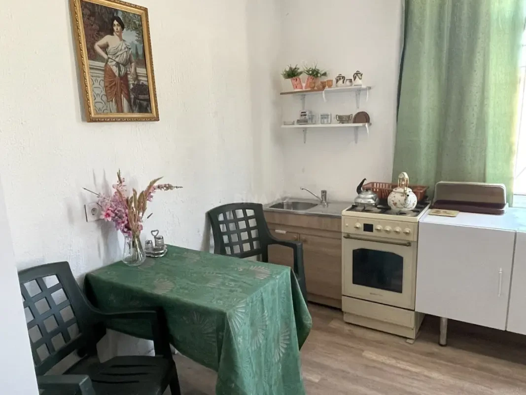 Kirayə verilir 1 otaqlı həyət evi 30 m²