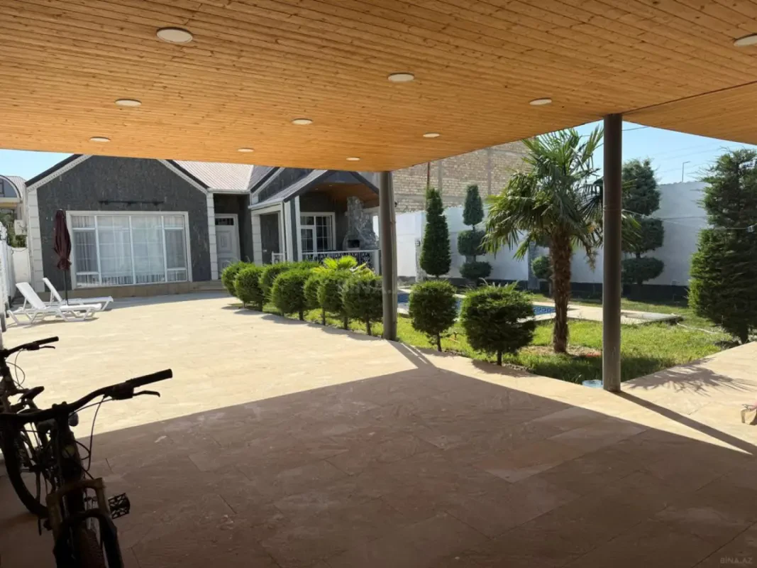 Kirayə verilir 4 otaqlı həyət evi 200 m²