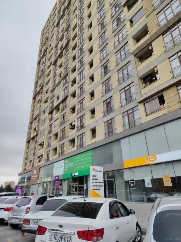 Kirayə verilir 2 otaqlı mənzil 85 m²