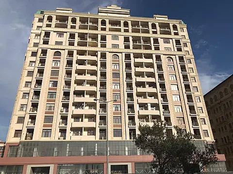 Kirayə verilir 3 otaqlı mənzil 157 m² — Bakı, Xətai 3 otaq 157.00 m²