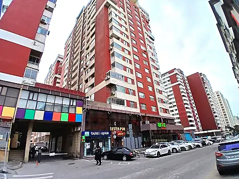 Satılır 2 otaqlı mənzil 69 m² — Bakı 2 otaq 69.00 m²