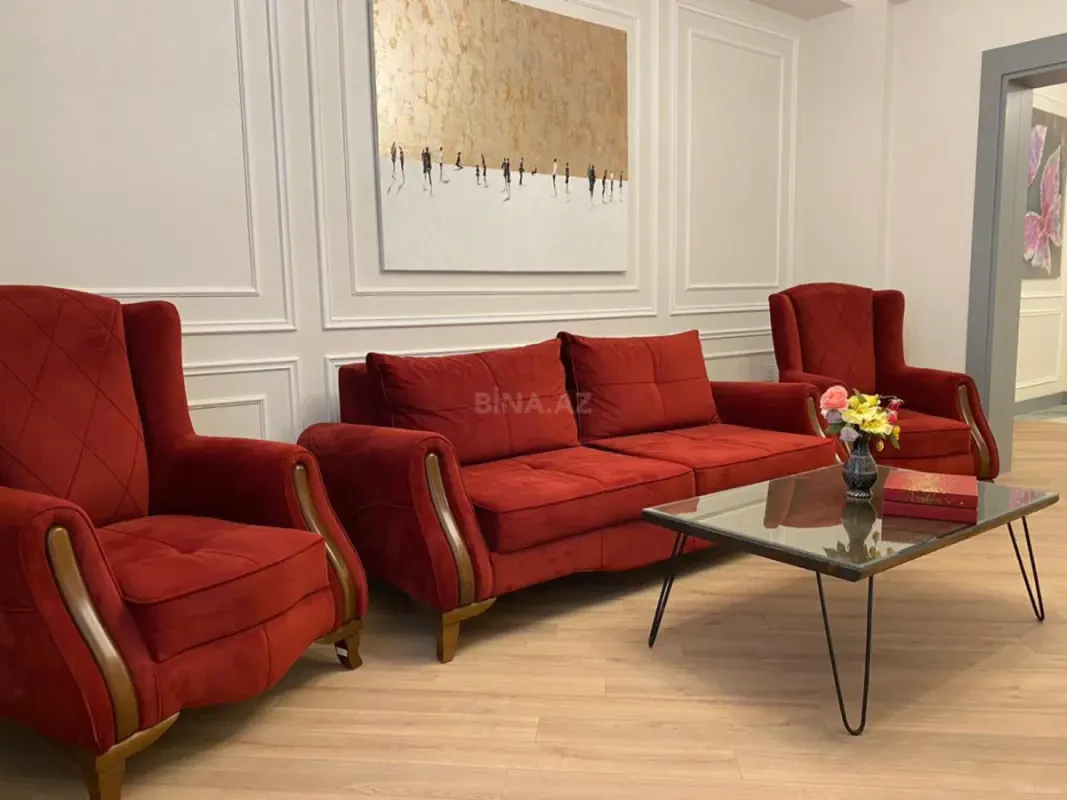 Kirayə verilir 2 otaqlı mənzil 90 m²