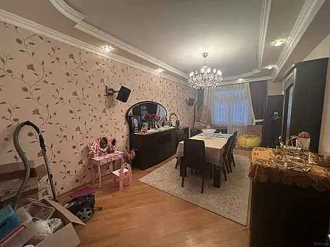 Satılır 3 otaqlı mənzil 120 m² — Bakı, Həzi Aslanov qəs. 3 otaq 120.00 m²