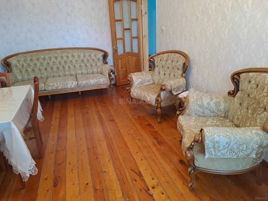 Kirayə verilir 2 otaqlı mənzil 69 m²