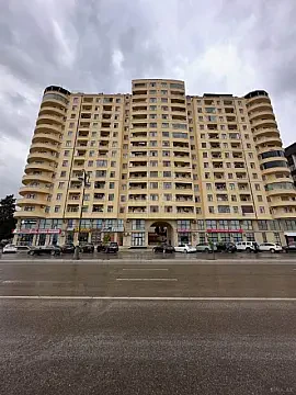 Satılır 3 otaqlı mənzil 90 m² — Bakı 3 otaq 90.00 m²