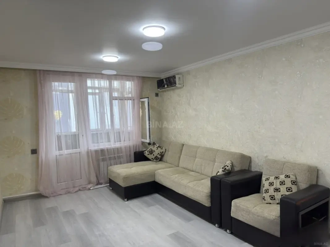 Kirayə verilir 2 otaqlı mənzil 50 m²