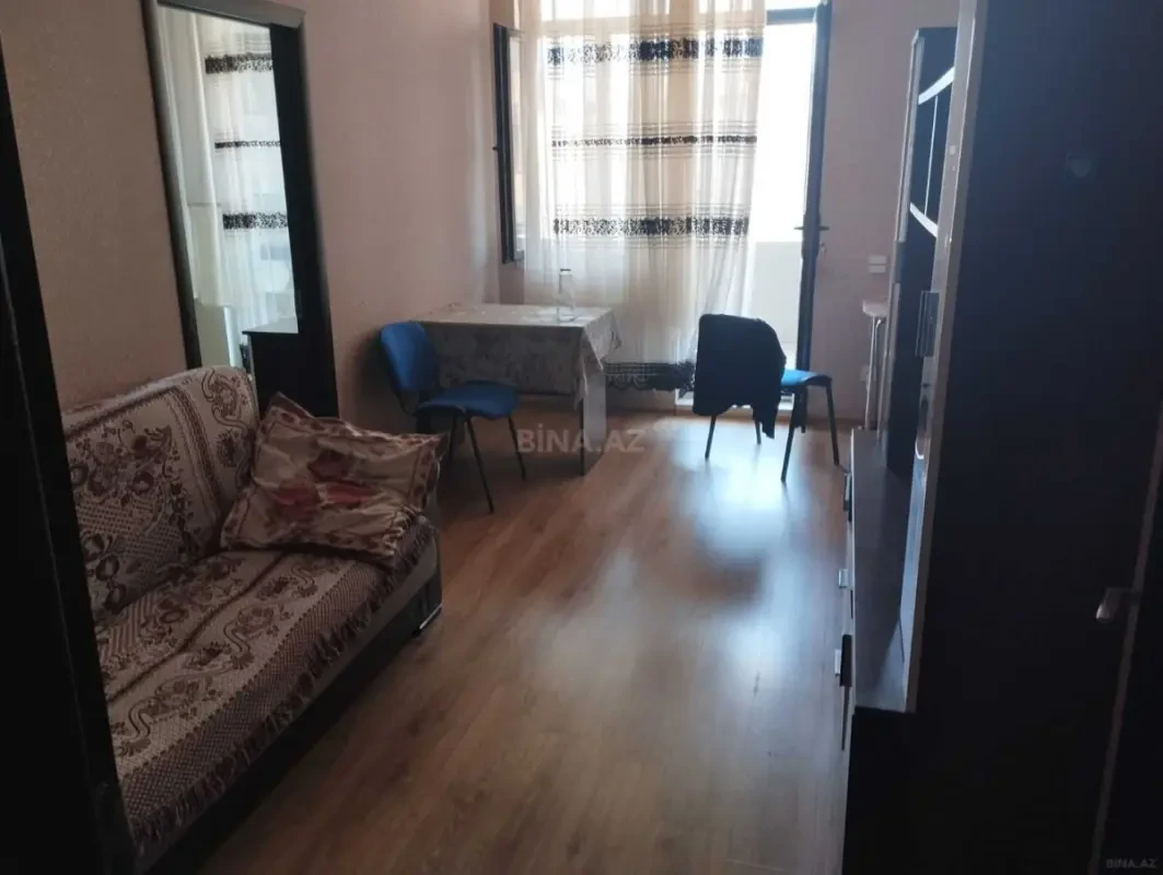Kirayə verilir 2 otaqlı mənzil 50 m²