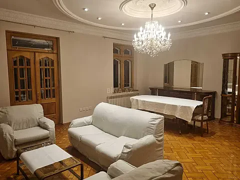 Kirayə verilir 2 otaqlı mənzil 70 m² — Bakı 2 otaq 70.00 m²
