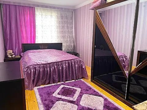 Kirayə verilir 2 otaqlı mənzil 70 m² — Bakı 2 otaq 70.00 m²