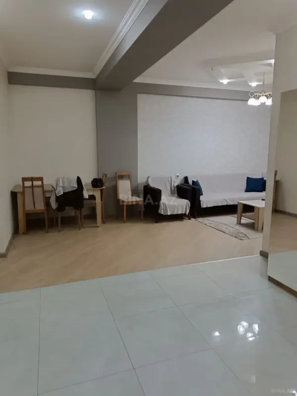 Kirayə verilir 3 otaqlı mənzil 100 m²