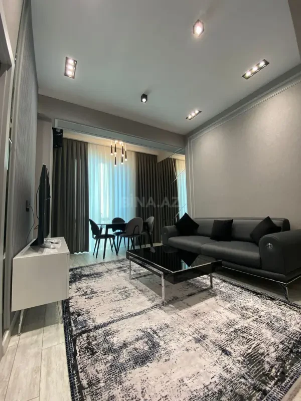 Kirayə verilir 2 otaqlı mənzil 50 m²