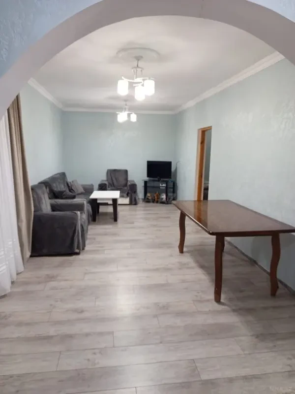 Kirayə verilir 3 otaqlı həyət evi 70 m²