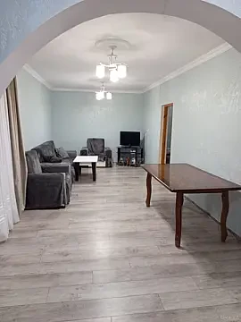 Kirayə verilir 3 otaqlı həyət evi 70 m² — Qax 3 otaq 70.00 m²