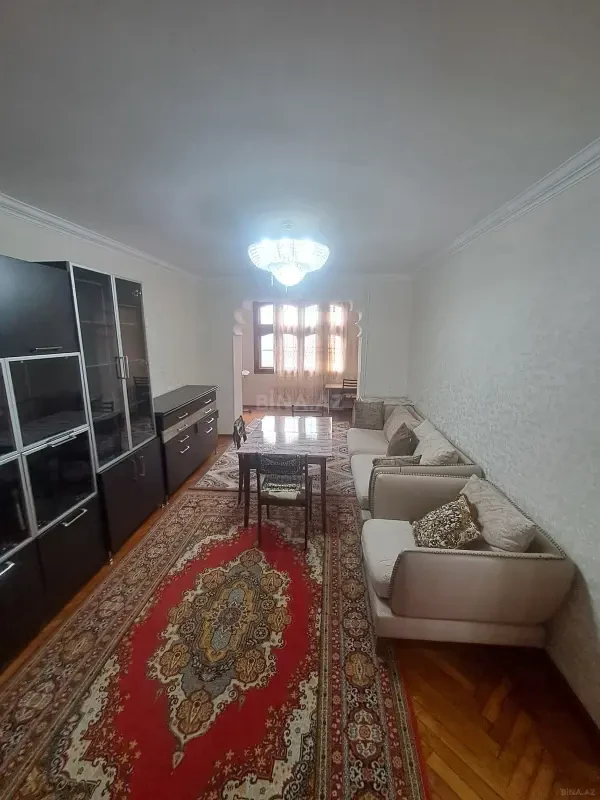 Kirayə verilir 3 otaqlı mənzil 80 m²