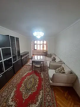 Kirayə verilir 3 otaqlı mənzil 80 m² — Bakı 3 otaq 80.00 m²