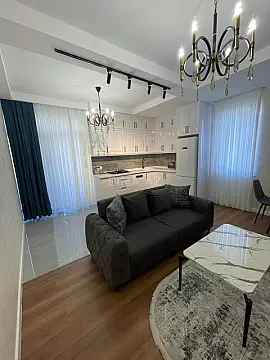 Kirayə verilir 3 otaqlı mənzil 90 m² — Bakı 3 otaq 90.00 m²