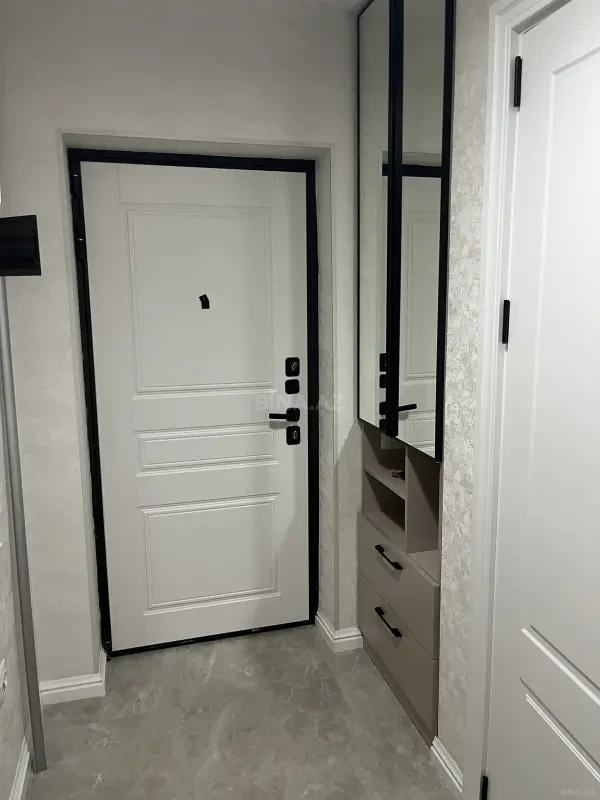 Kirayə verilir 2 otaqlı mənzil 55 m²