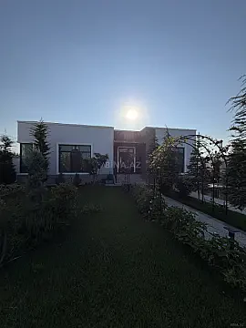 Satılır 4 otaqlı həyət evi 180 m² — Bakı, Şüvəlan 4 otaq 180.00 m²
