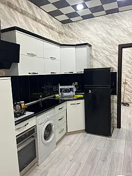 Kirayə verilir 2 otaqlı mənzil 90 m² — Bakı, Xətai 2 otaq 90.00 m²