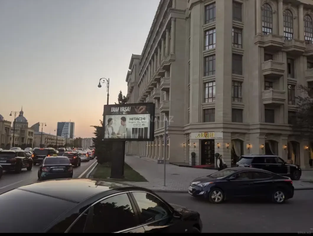 Kirayə verilir 3 otaqlı mənzil 125 m²