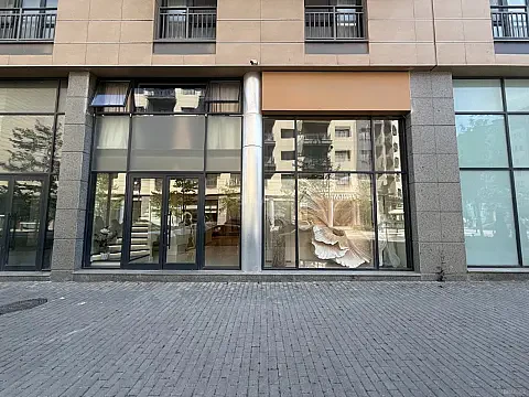 Kirayə verilir obyekt 60 m² — Bakı 60.00 m²