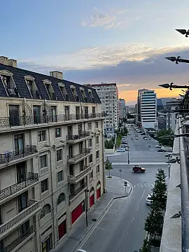 Kirayə verilir 2 otaqlı mənzil 70 m² — Bakı, Xətai 2 otaq 70.00 m²