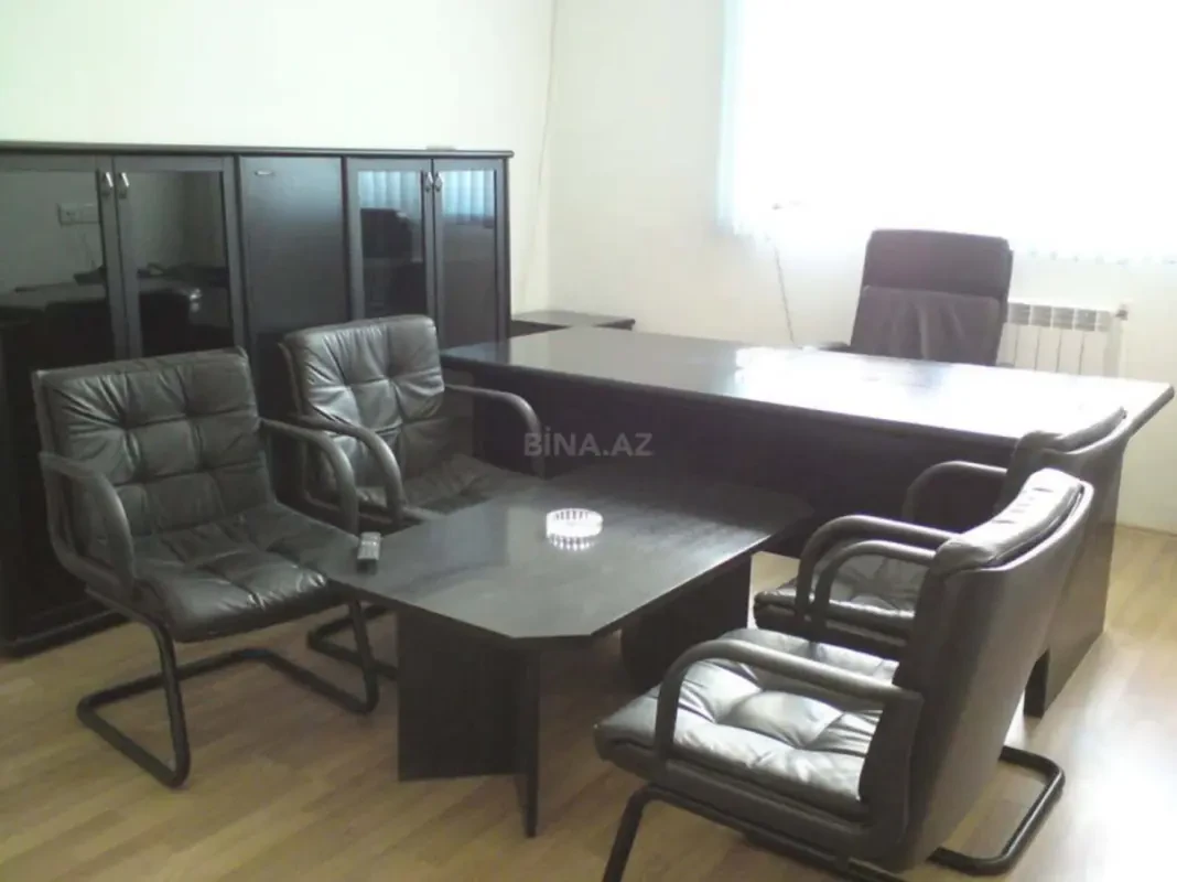 Kirayə verilir 4 otaqlı ofis 98 m²