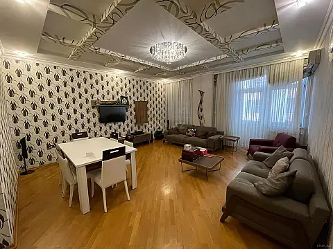 Kirayə verilir 3 otaqlı mənzil 140 m² — Bakı, Xətai 3 otaq 140.00 m²