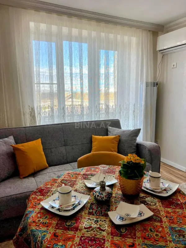 Kirayə verilir 1 otaqlı mənzil 40 m²