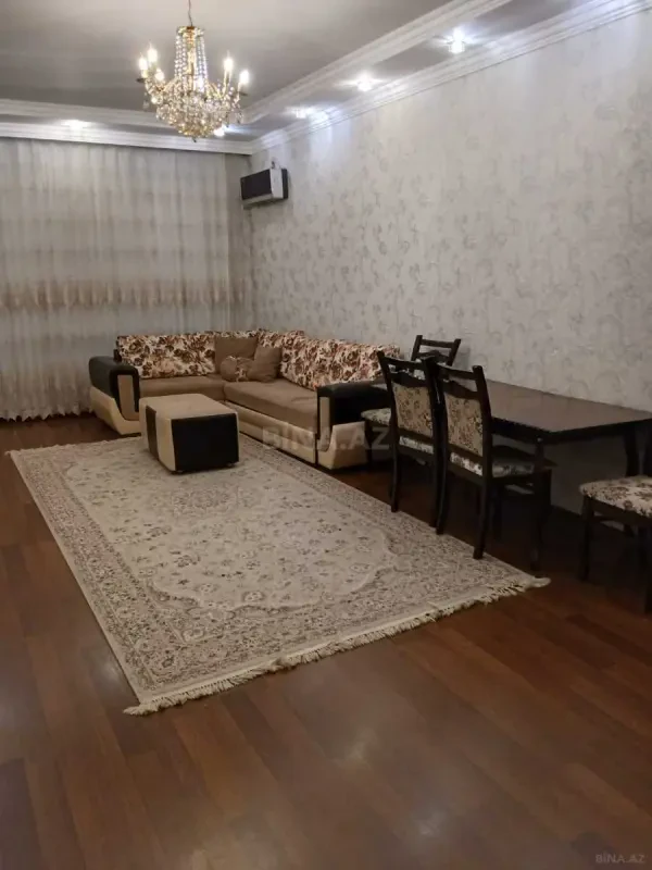 Kirayə verilir 3 otaqlı mənzil 80 m²