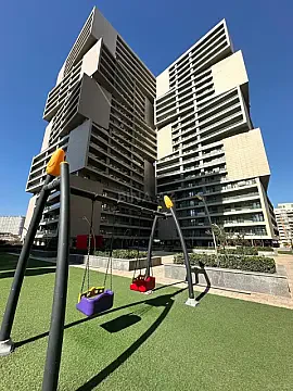 Satılır 4 otaqlı mənzil 148 m² — Bakı 4 otaq 148.00 m²