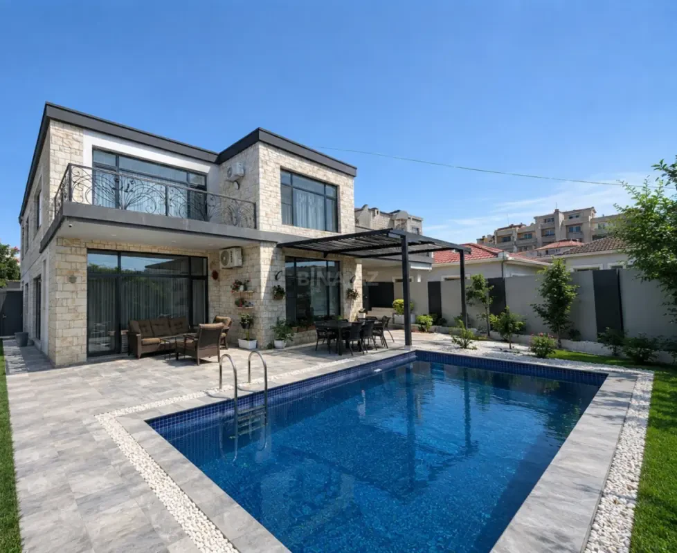 Satılır 6 otaqlı həyət evi 300 m²