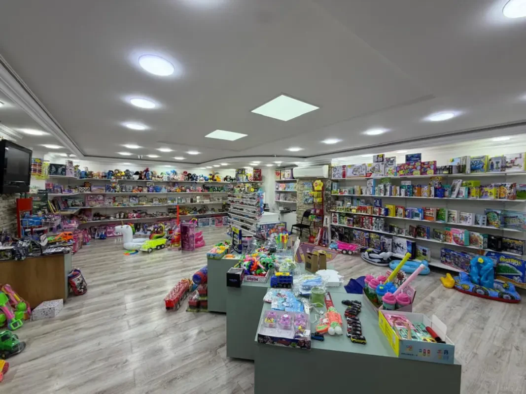Kirayə verilir 2 otaqlı mənzil 80 m²