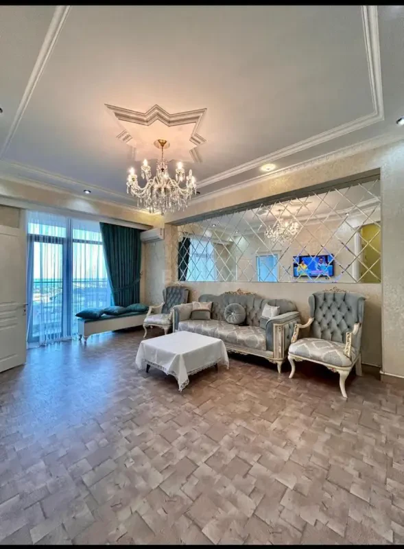 Kirayə verilir 3 otaqlı mənzil 75 m²