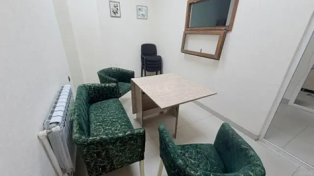 Kirayə verilir 3 otaqlı ofis 100 m² — Bakı 3 otaq 100.00 m²